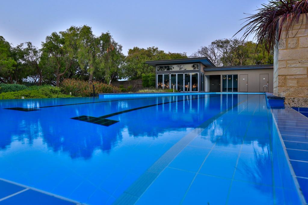 Aqua Resort Busselton Esterno foto